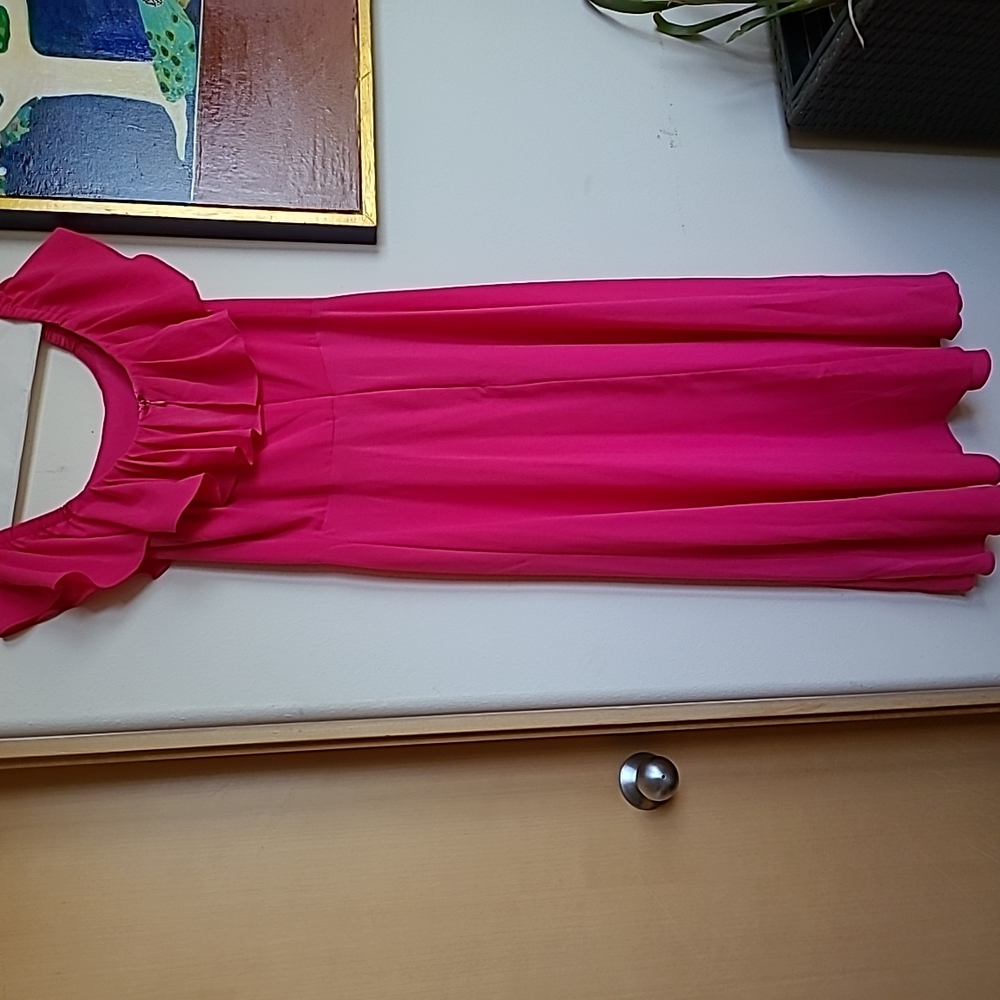 betsey-johnson-hot-pink-ruffle-dress-gem